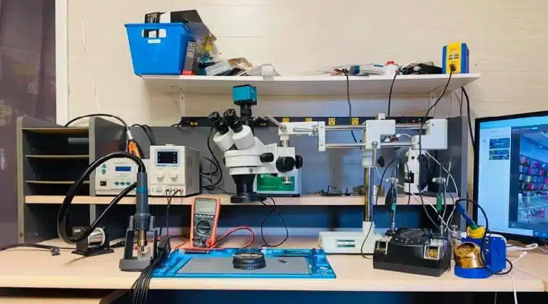 Repair shop for cell phone